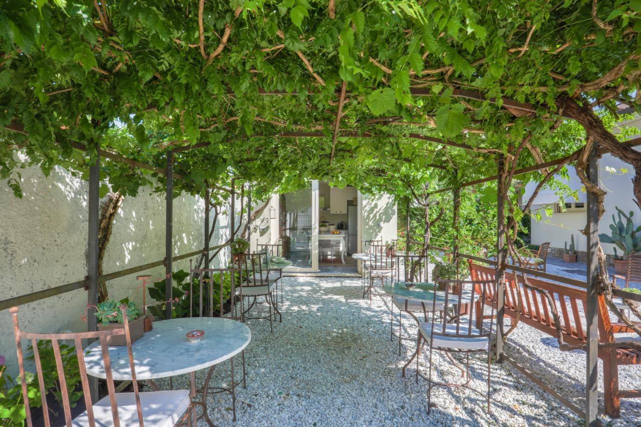 I Levrieri Hotell Torre del Lago Puccini Exteriör bild