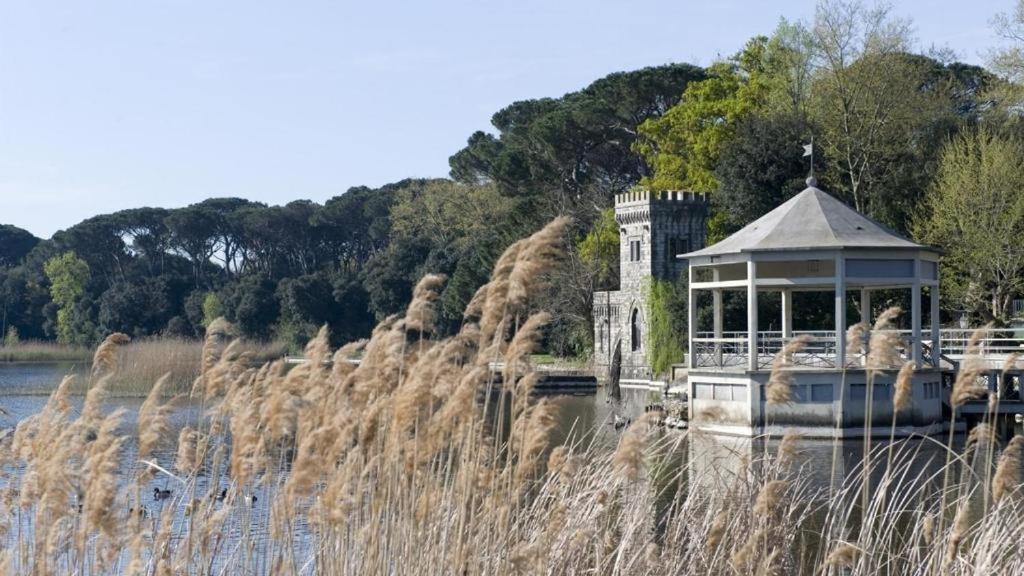 I Levrieri Hotell Torre del Lago Puccini Exteriör bild