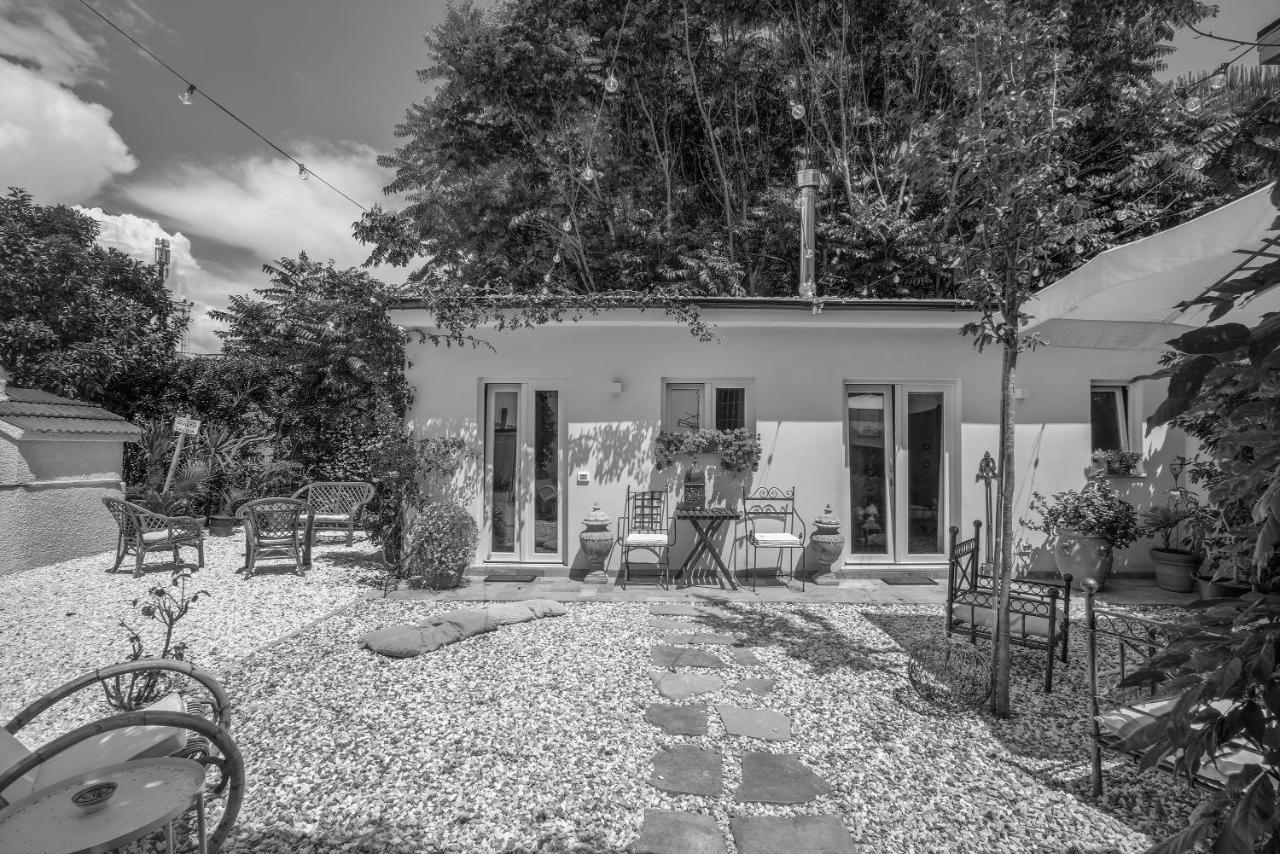 I Levrieri Hotell Torre del Lago Puccini Exteriör bild