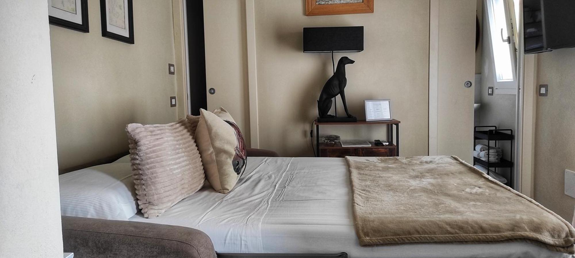 I Levrieri Hotell Torre del Lago Puccini Rum bild