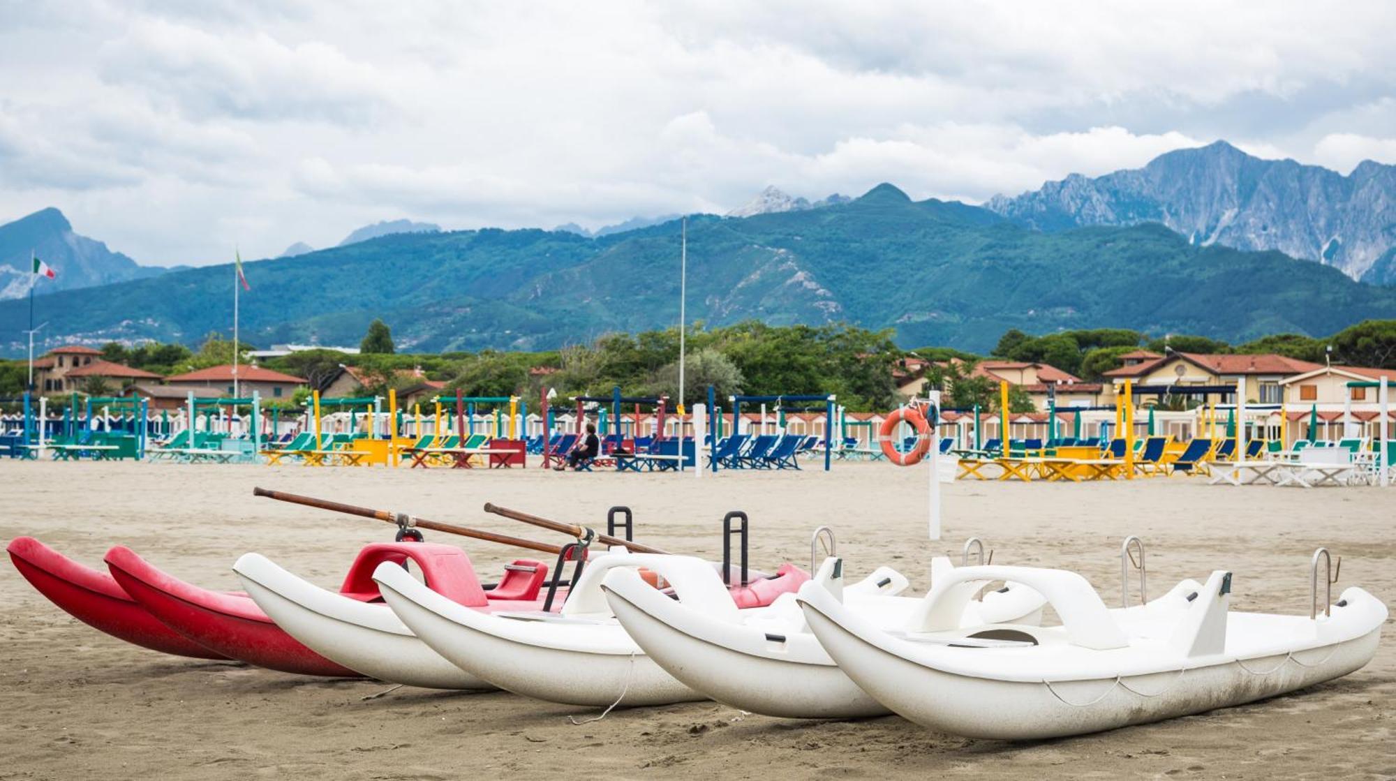 I Levrieri Hotell Torre del Lago Puccini Exteriör bild